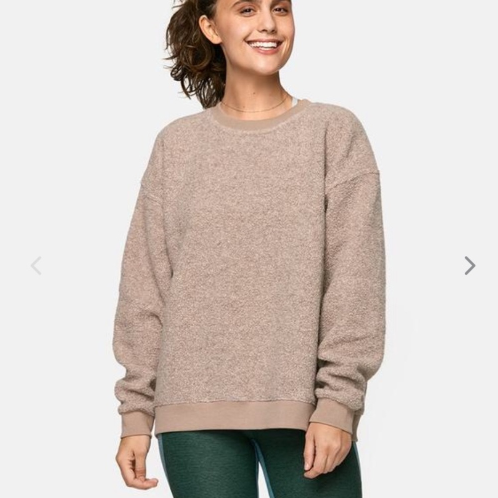 Brand new OV megafleece crewneck